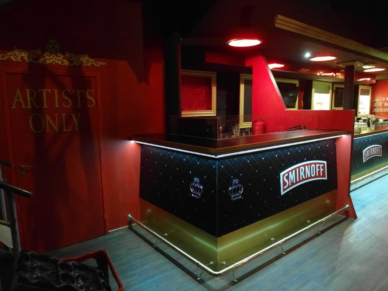 Bar Kino