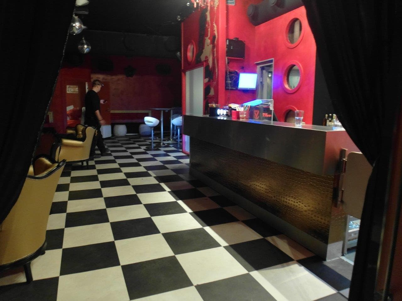 Bar Kino