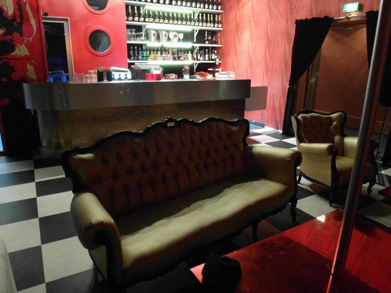 Bar Kino
