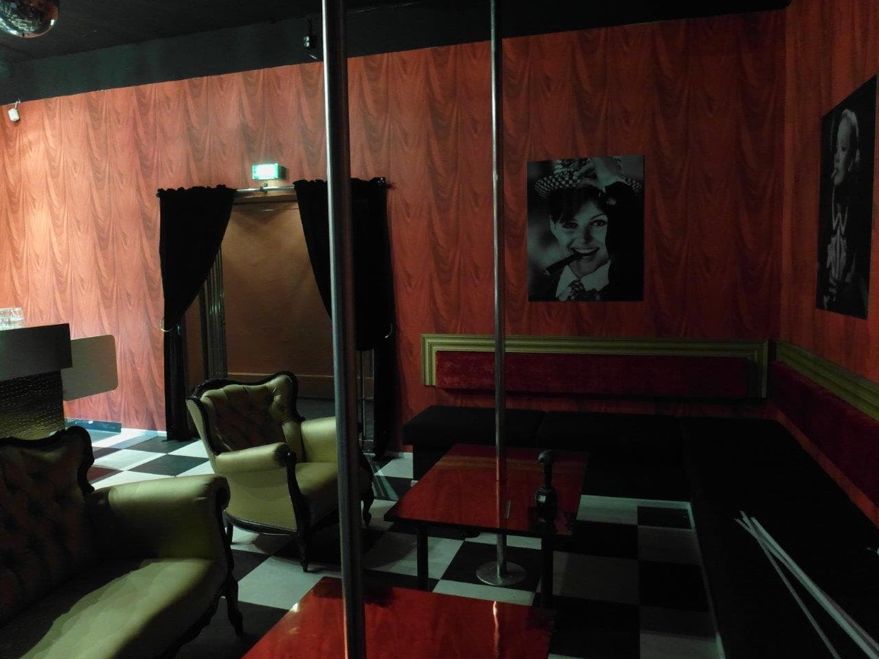 Bar Kino