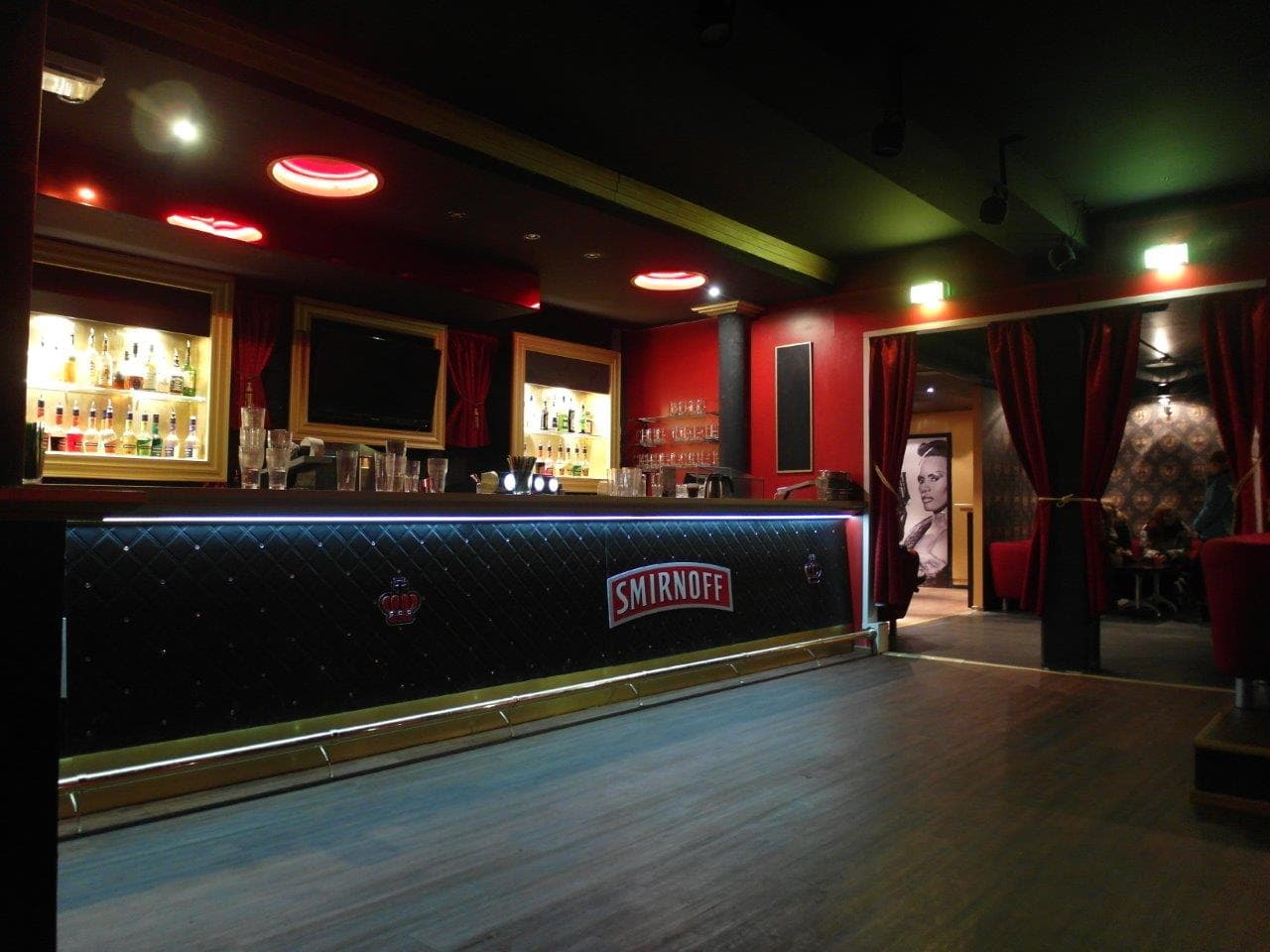 Bar Kino